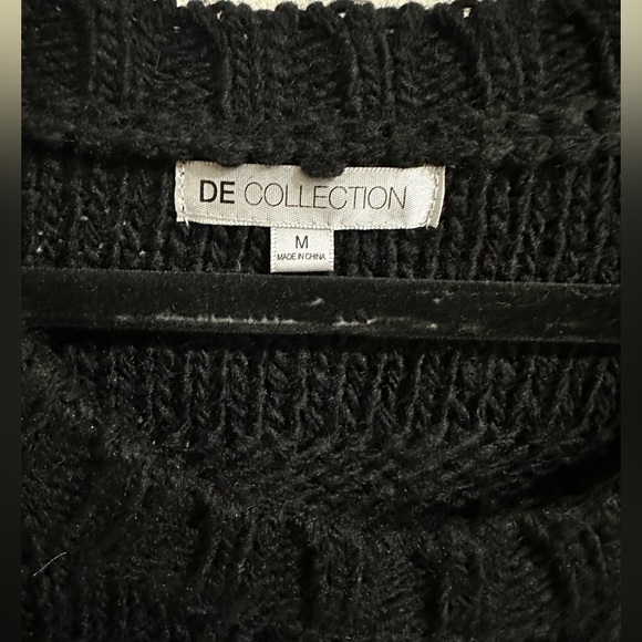 Sweater with Pattern - Picture 3 of 4